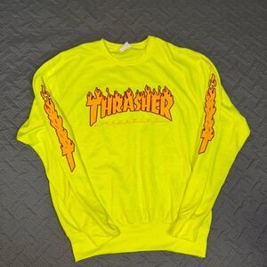 Crazy Y2K Thrasher Flame Long Sleeve Tee Graphic Skater Size Men's Medium